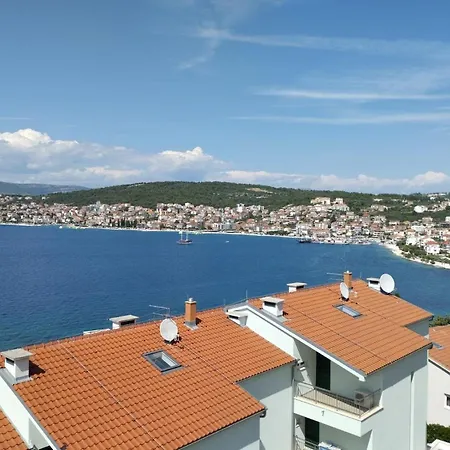 Penthouse Kvesic Appartement